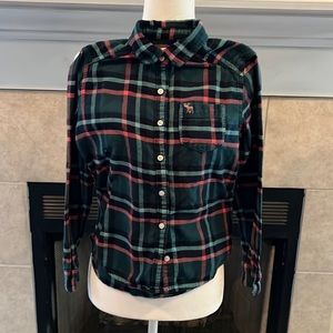 Abercrombie kids flannel green plaid button-up